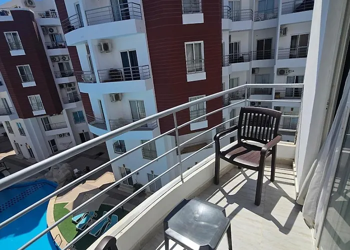 Apartment Aqua Palms 2 Bed Flat C409 *