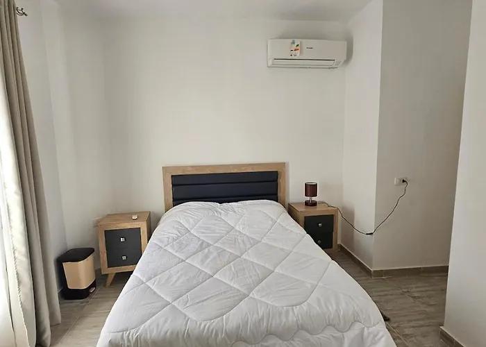 Aqua Palms 2 Bed Flat C409