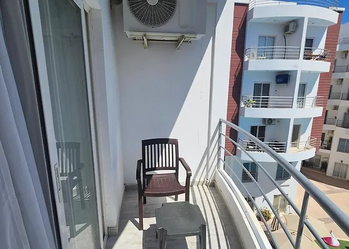 Apartment Aqua Palms 2 Bed Flat C409